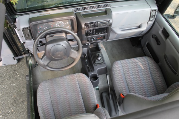 Used-1998-Jeep-Wrangler-Sport