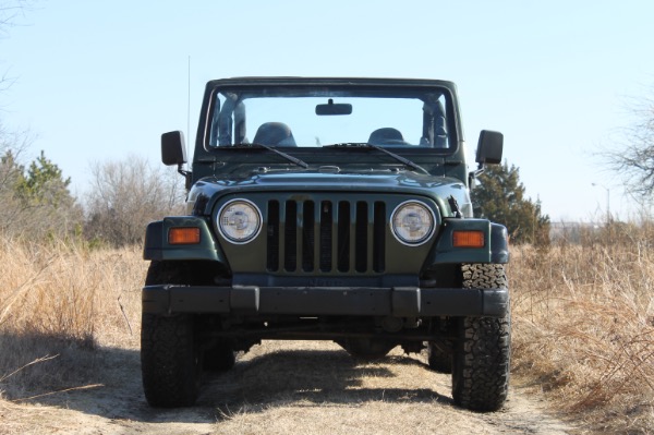 Used-1998-Jeep-Wrangler-Sport