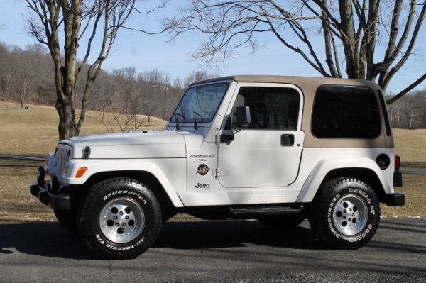 Used-1999-Jeep-Wrangler-Sahara