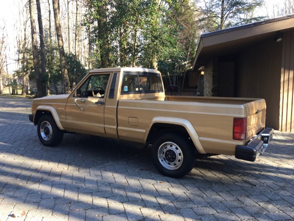 Used-1987-Jeep-Comanche-Pioneer