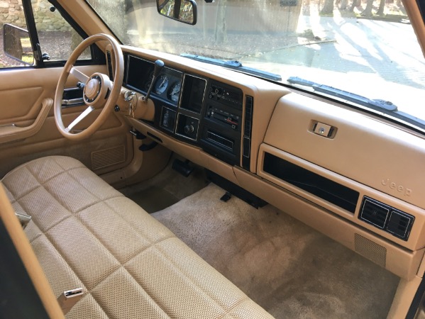 Used-1987-Jeep-Comanche-Pioneer