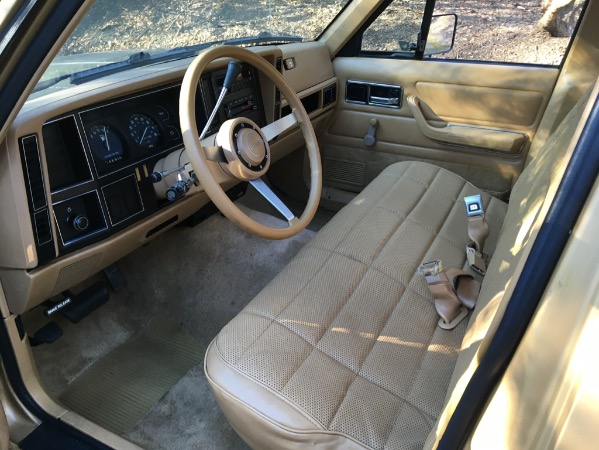 Used-1987-Jeep-Comanche-Pioneer