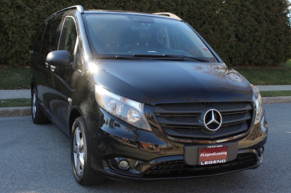 Used-2016-Mercedes-Benz-Metris-Passenger