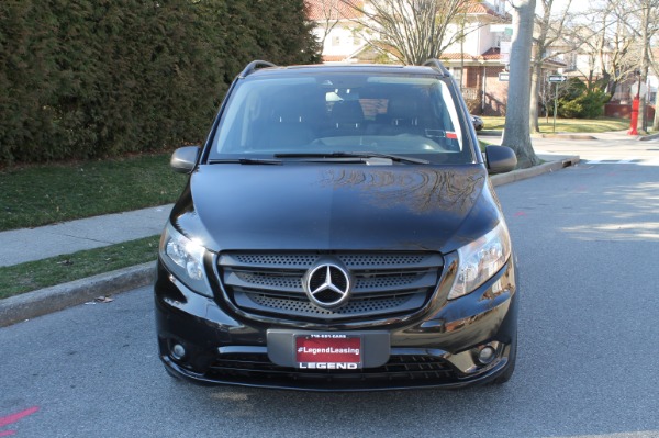 Used-2016-Mercedes-Benz-Metris-Passenger