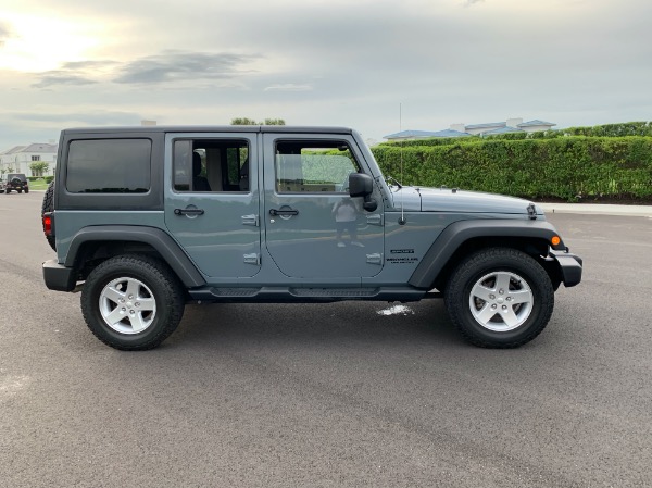 Used-2015-Jeep-Wrangler-Unlimited-Sport