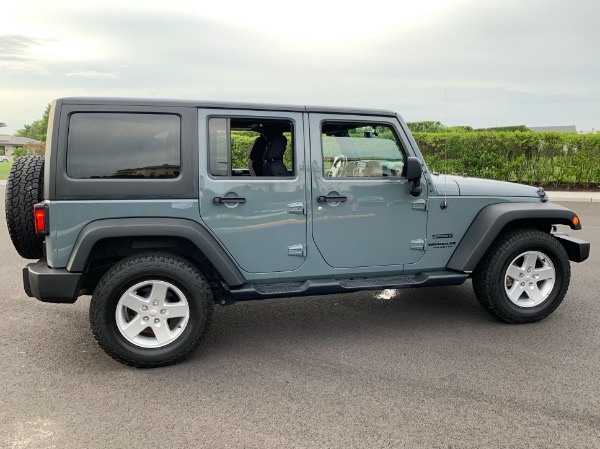 Used-2015-Jeep-Wrangler-Unlimited-Sport