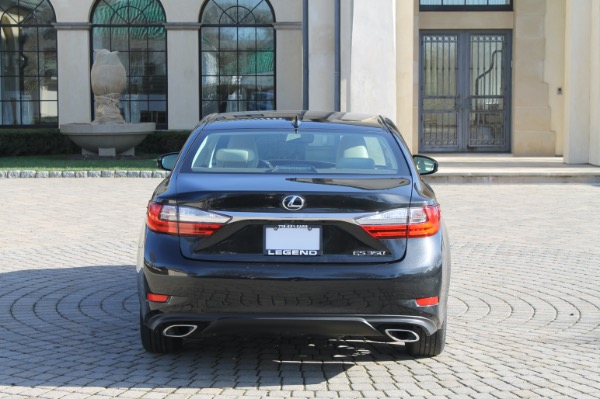 Used-2017-Lexus-ES-350