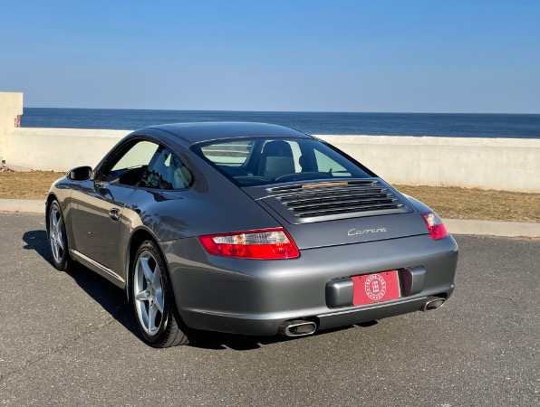 Used-2005-Porsche-911-Carrera-Coupe