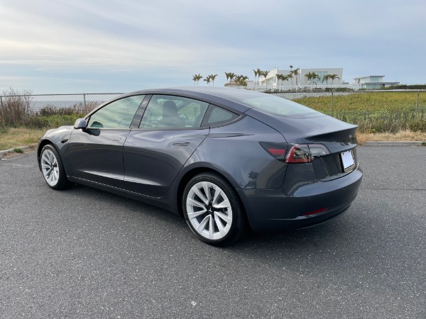 Used-2021-Tesla-Model-3-Standard-Range-Plus