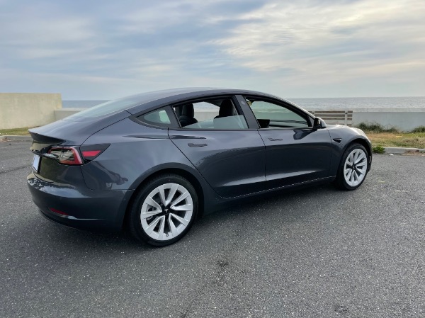 Used-2021-Tesla-Model-3-Standard-Range-Plus