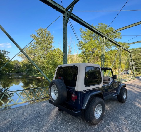 Used-2000-Jeep-Wrangler-Sport-4x4