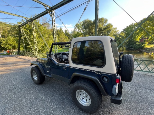 Used-2000-Jeep-Wrangler-Sport-4x4