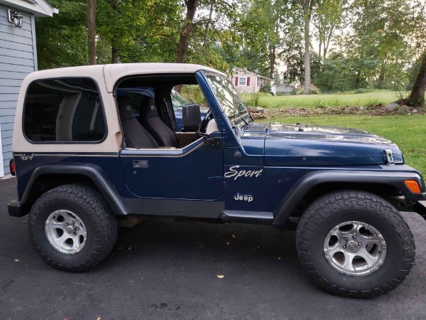 Used-2000-Jeep-Wrangler-Sport-4x4