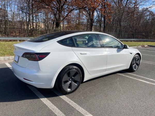 Used-2021-Tesla-Model-3-Standard-Range-Plus