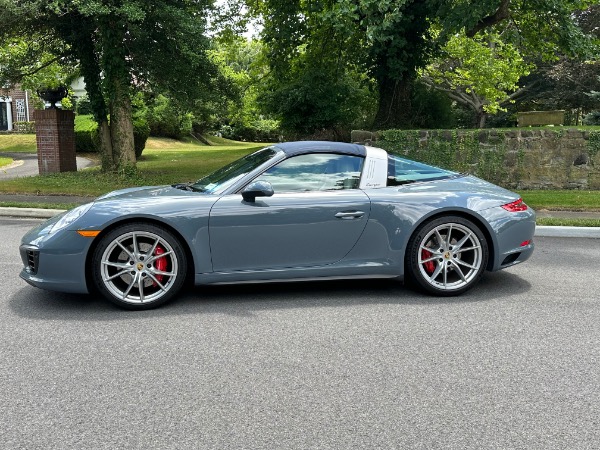 Used-2018-Porsche-911-Targa-4S-9912