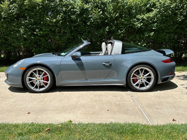 Used-2018-Porsche-911-Targa-4S-9912