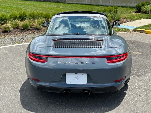 Used-2018-Porsche-911-Targa-4S-9912