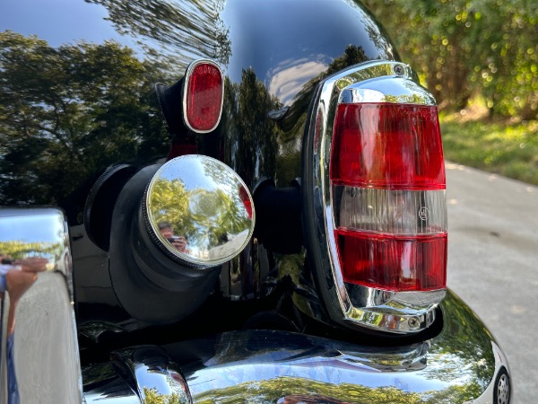 Used-1962-Mercedes-Benz-190SL-Roadster